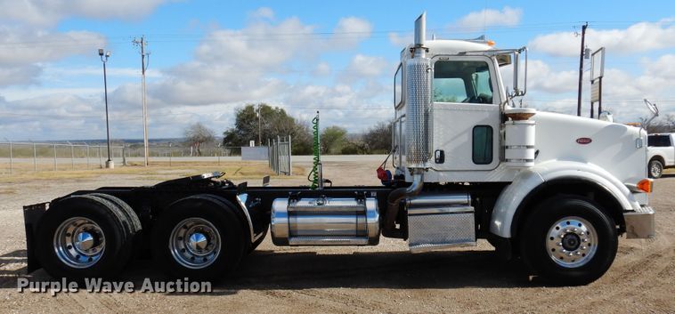 image for item DJ0805 2007 Peterbilt 357  semi truck