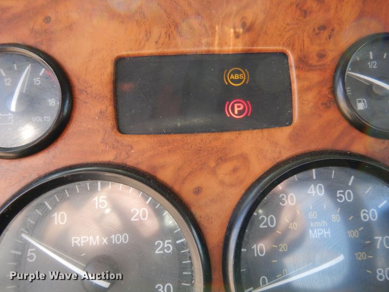 image for item DJ0805 2007 Peterbilt 357  semi truck