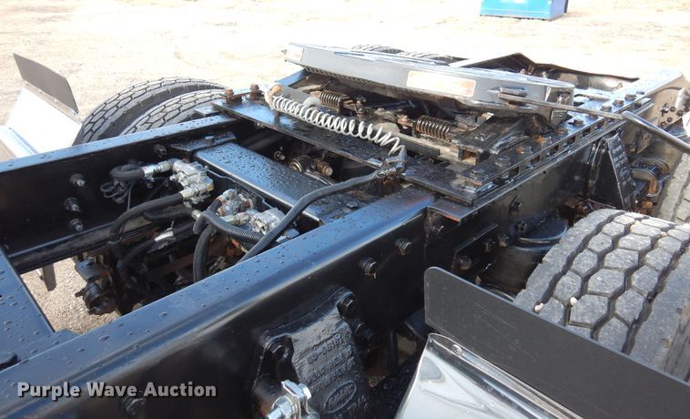 image for item DJ0805 2007 Peterbilt 357  semi truck