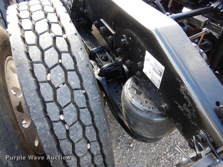 image for item DJ0805 2007 Peterbilt 357  semi truck