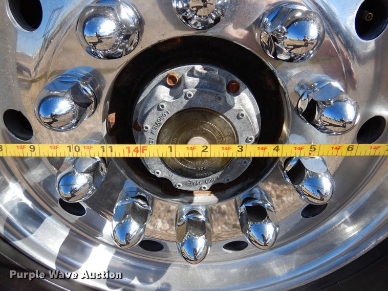 image for item DJ0805 2007 Peterbilt 357  semi truck