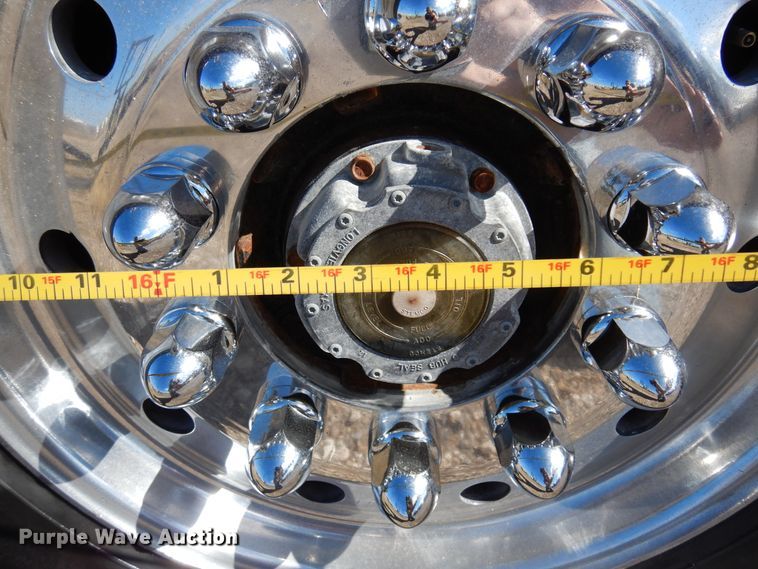 image for item DJ0805 2007 Peterbilt 357  semi truck