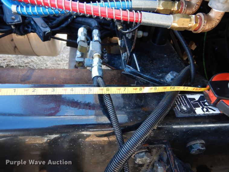 image for item DJ0805 2007 Peterbilt 357  semi truck