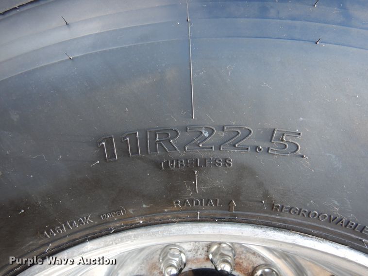 image for item DJ0805 2007 Peterbilt 357  semi truck