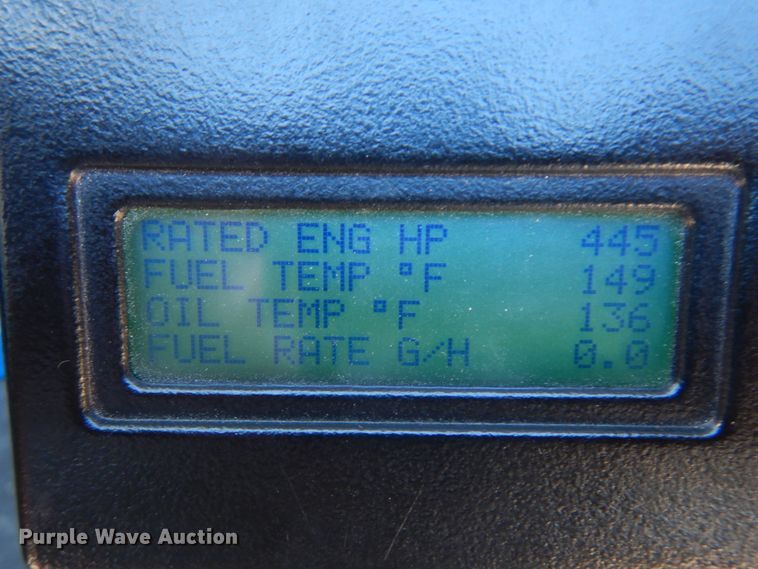 image for item DJ0807 2013 Mack CHU613  semi truck