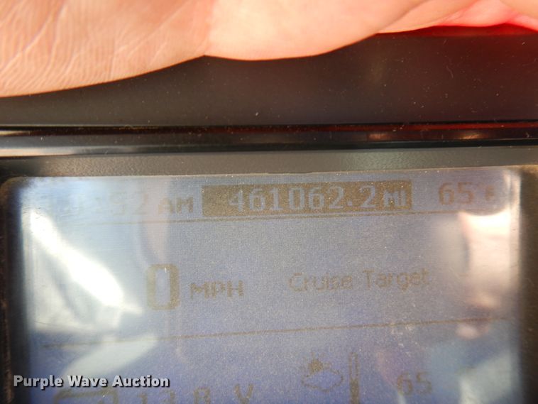 image for item DJ0807 2013 Mack CHU613  semi truck