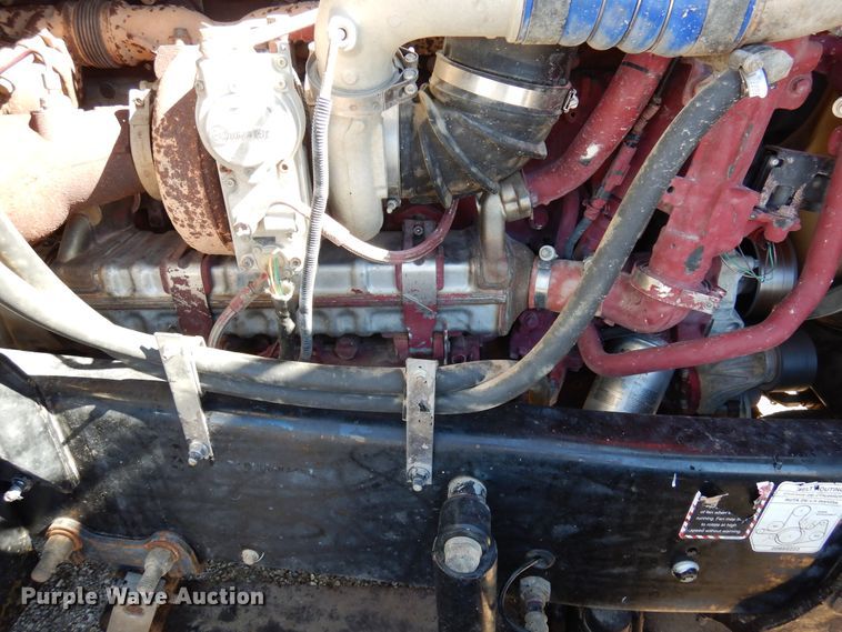 image for item DJ0807 2013 Mack CHU613  semi truck