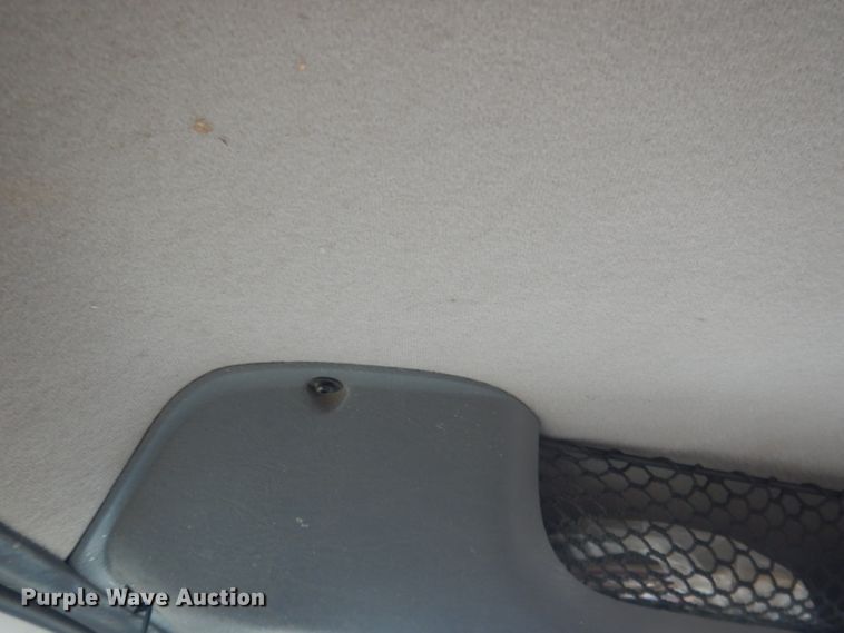 image for item DJ1251 2018 International LT62F  semi truck