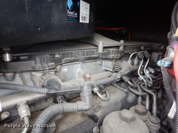 image for item DJ1252 2016 Freightliner Cascadia 113  semi truck