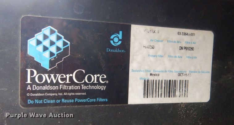 image for item DJ1252 2016 Freightliner Cascadia 113  semi truck