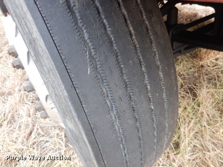 image for item DJ1252 2016 Freightliner Cascadia 113  semi truck