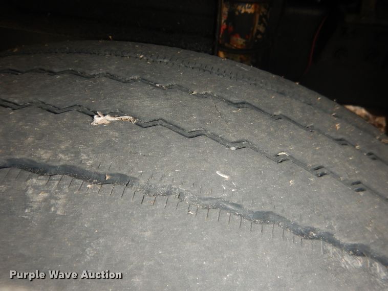 image for item DJ1255 1995 WhiteGMC WG  semi truck