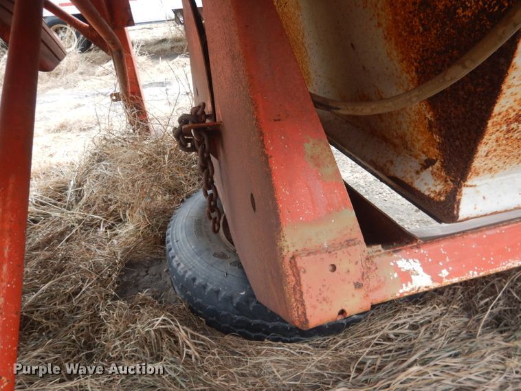 image for item DJ1259 1980 Beall  bottom dump trailer