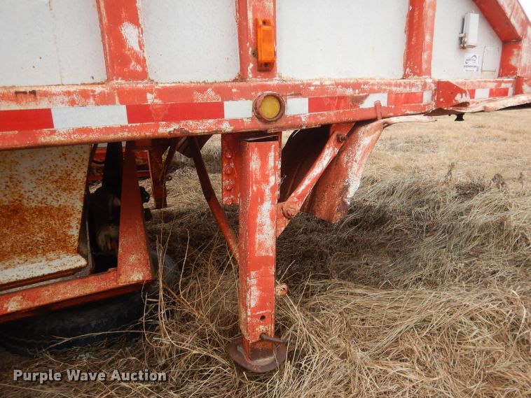 image for item DJ1259 1980 Beall  bottom dump trailer