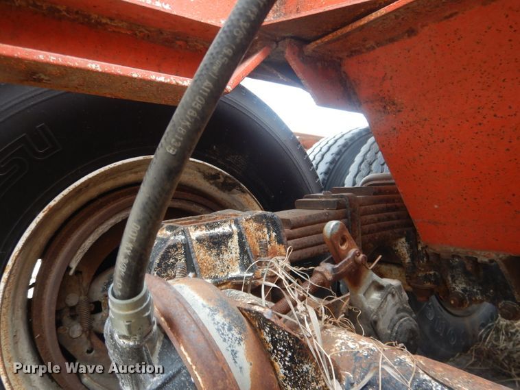 image for item DJ1259 1980 Beall  bottom dump trailer