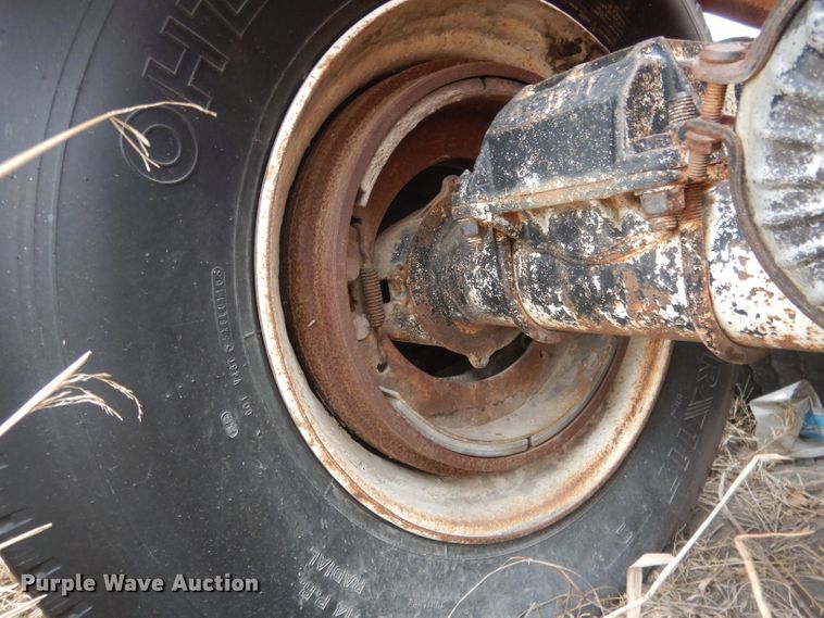 image for item DJ1259 1980 Beall  bottom dump trailer