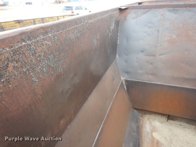 image for item DJ1259 1980 Beall  bottom dump trailer