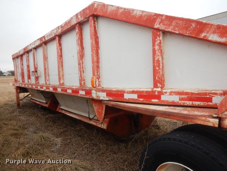 image for item DJ1259 1980 Beall  bottom dump trailer