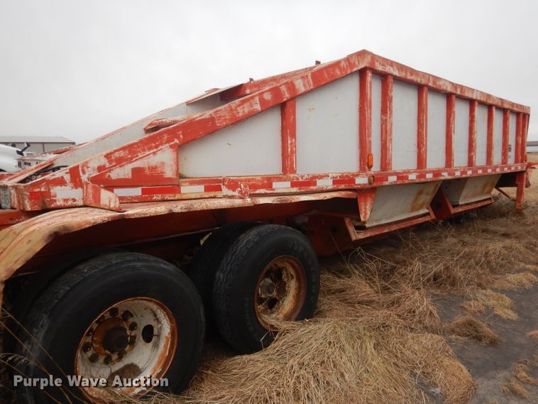 image for item DJ1259 1980 Beall  bottom dump trailer