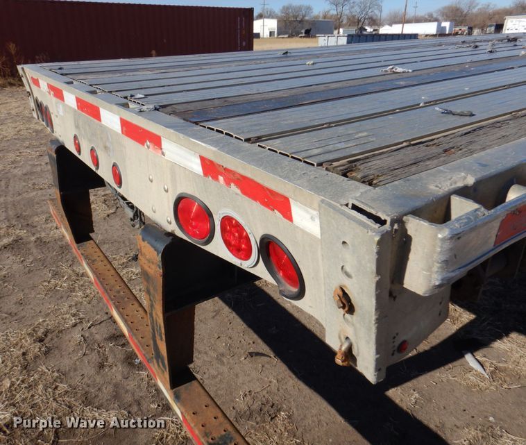 image for item DK8740 2007 Transcraft Eagle II  flatbed trailer