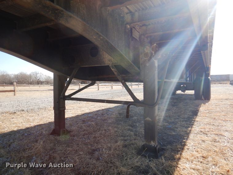 image for item DK8740 2007 Transcraft Eagle II  flatbed trailer