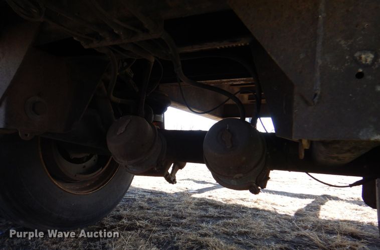 image for item DK8740 2007 Transcraft Eagle II  flatbed trailer