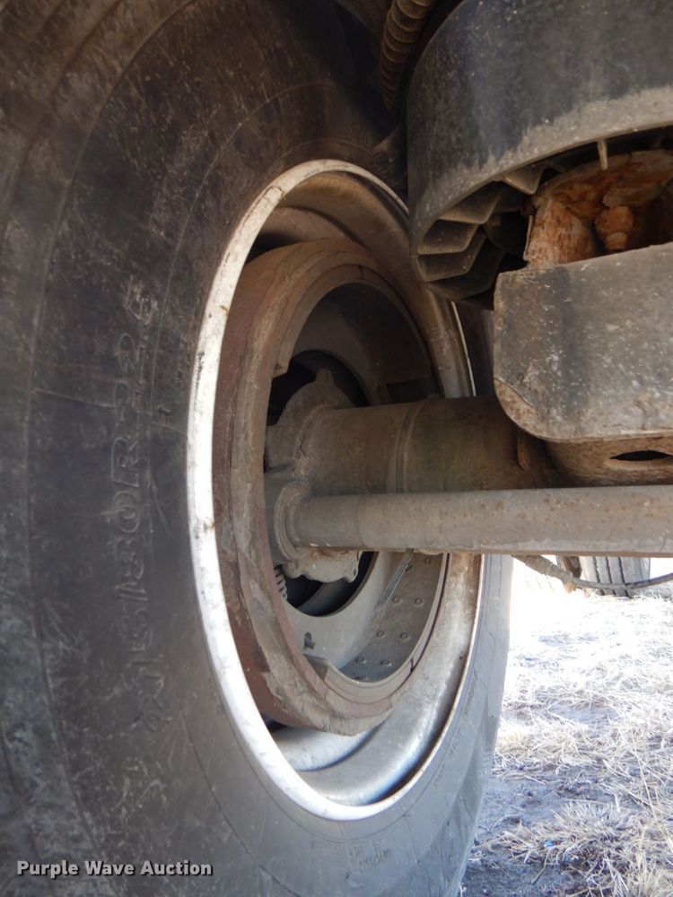 image for item DK8740 2007 Transcraft Eagle II  flatbed trailer