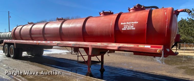 image for item DL1449 2006 Dragon  vacuum trailer