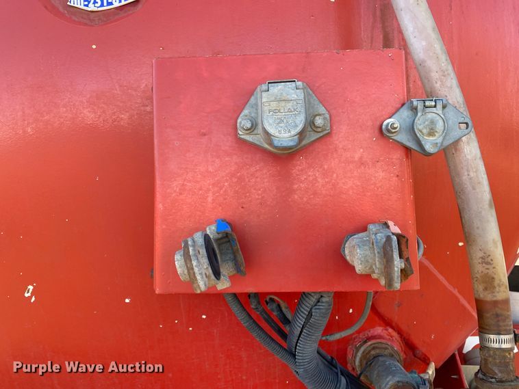 image for item DL1449 2006 Dragon  vacuum trailer