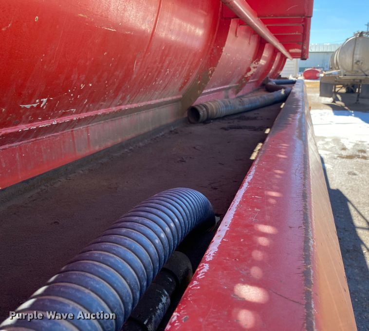 image for item DL1449 2006 Dragon  vacuum trailer