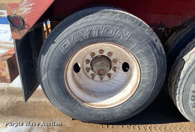 image for item DL1449 2006 Dragon  vacuum trailer