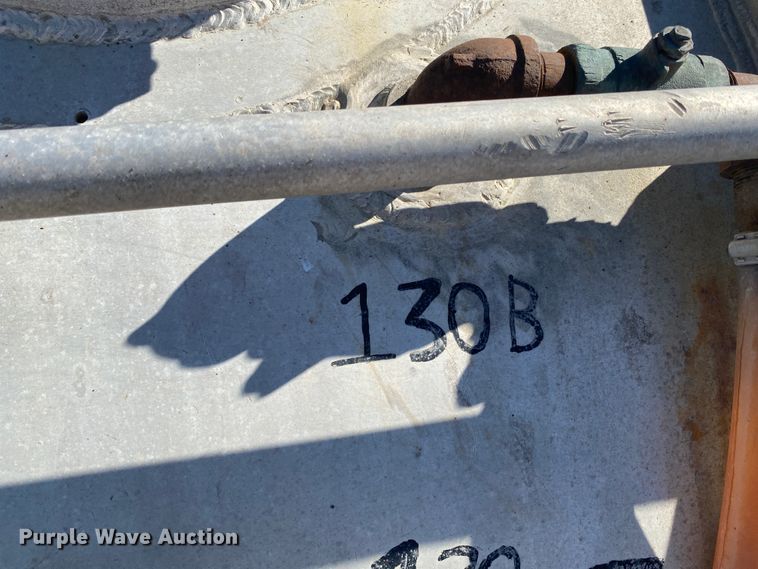 image for item DL1450 2003 Heil  vacuum trailer