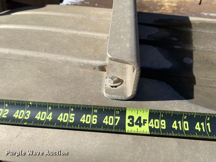 image for item DL1450 2003 Heil  vacuum trailer