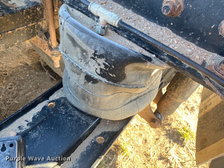 image for item DL1451 2010 International 9200i  semi truck