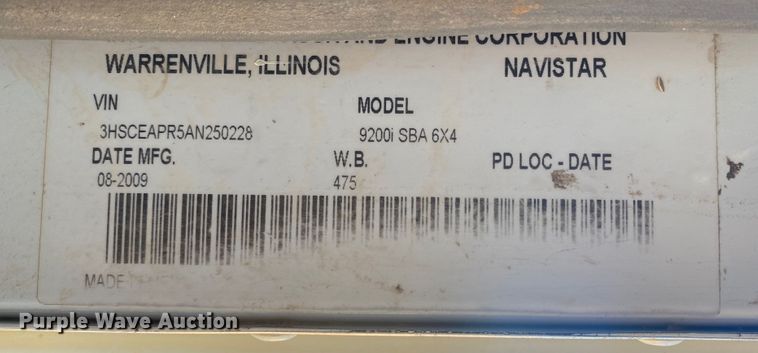 image for item DL1451 2010 International 9200i  semi truck