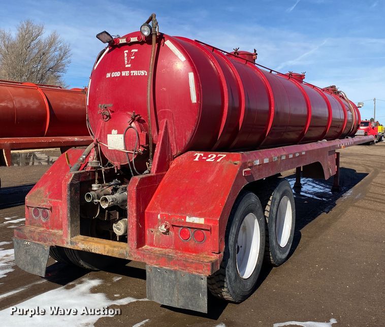 image for item DL1452 2008 VE  vacuum trailer