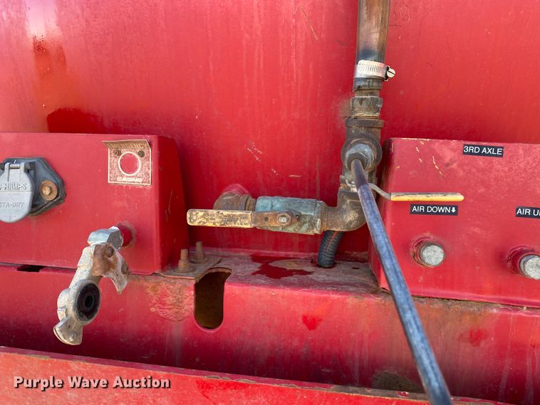 image for item DL1452 2008 VE  vacuum trailer