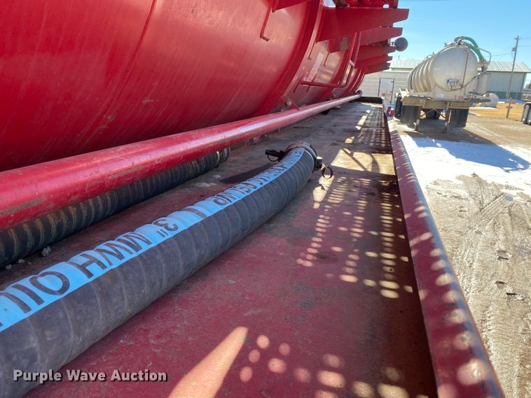 image for item DL1452 2008 VE  vacuum trailer