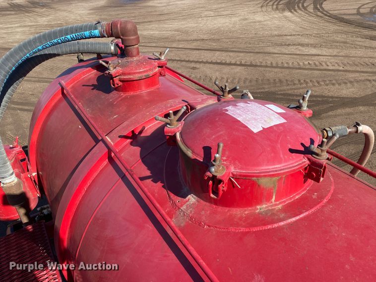 image for item DL1452 2008 VE  vacuum trailer