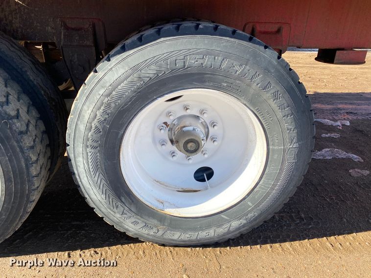 image for item DL1452 2008 VE  vacuum trailer