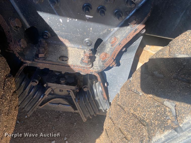 image for item DL1453 2009 International 7600  vacuum truck