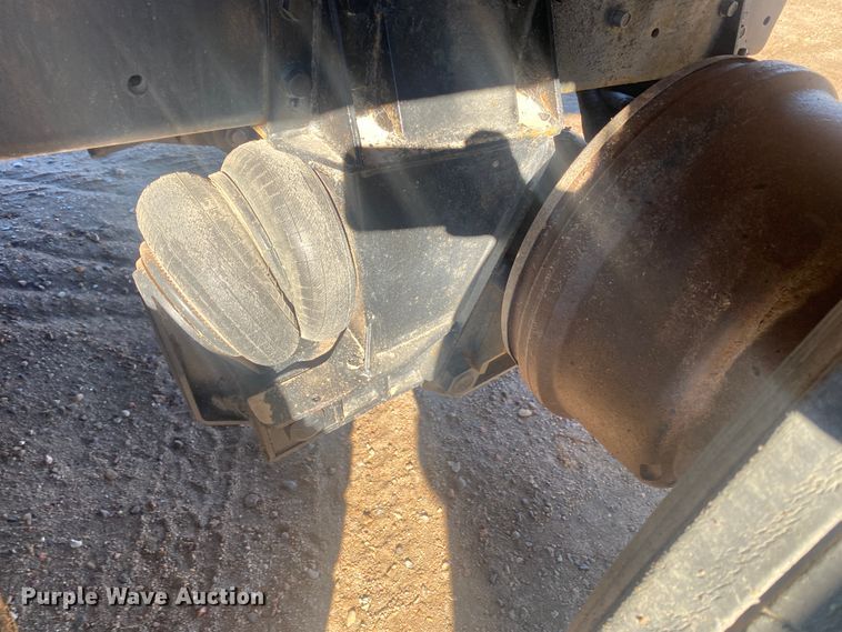 image for item DL1453 2009 International 7600  vacuum truck