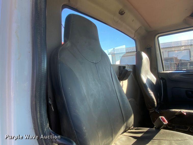 image for item DL1453 2009 International 7600  vacuum truck