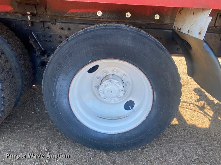 image for item DL1453 2009 International 7600  vacuum truck