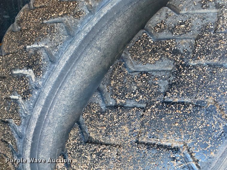 image for item DL1453 2009 International 7600  vacuum truck