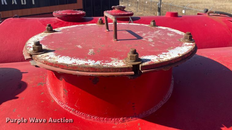 image for item DL1454 1998 International 2674  vacuum truck