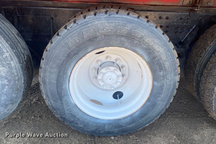 image for item DL1455 2008 International 7600  vacuum truck