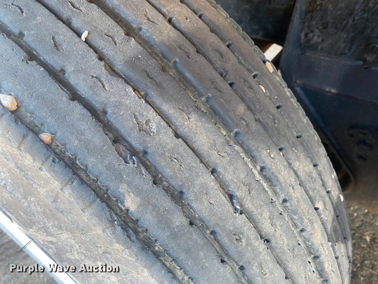 image for item DL1455 2008 International 7600  vacuum truck