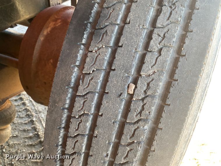 image for item DL1455 2008 International 7600  vacuum truck