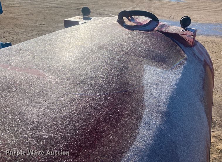 image for item DL1456 1994 International  vacuum truck